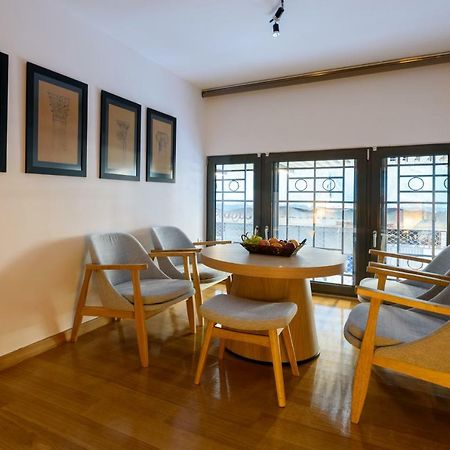 Fos Downtown Suites Athen Exterior foto