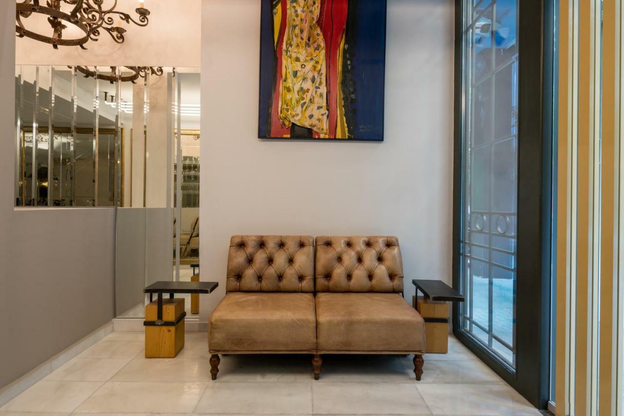 Fos Downtown Suites Athen Exterior foto