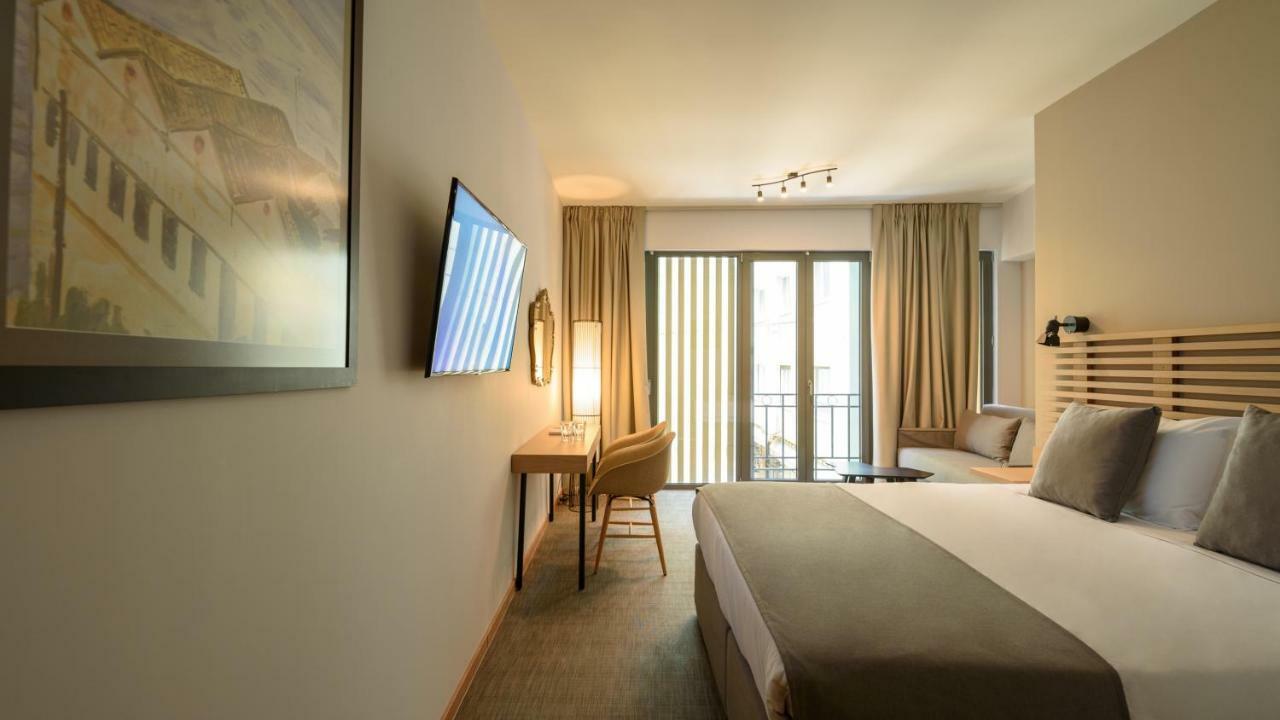 Fos Downtown Suites Athen Exterior foto